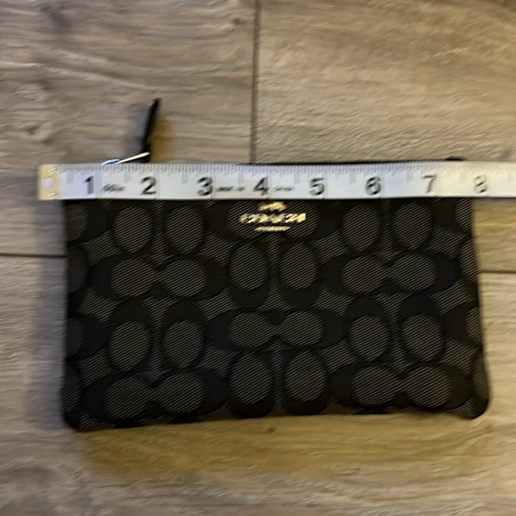 Small Coach Bag - Picture 4 of 8